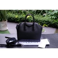 ราคา #HB7950 : Used Givenchy antigona mini ปี 2018 (12419812505)