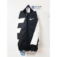 ราคา กระเป๋าใส่รองเท้า  nike✔ สีดำ สภาพดี (27928625873)