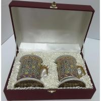 ราคา แก้วมัคคู่ เบญจรงค์ ลายไทย พร้อมกล่องผ้าไหมไทยสวยหรู (39375254)