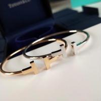 ราคา สร้อยข้อมือ Tiffany รุ่นอัพเกรด Diamondless Double T (41279683885)