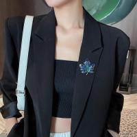ราคา Vintage Maple Leaf เข็มกลัดฤดูใบไม้ร่วง Gradient Maple Leaf Lapel Pins สําหรับชุดและเสื้อคลุม (40420657133)