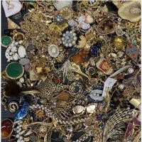 ราคา รหัสbเครื่องประดับมือสองตู้ญี่ปุ่นงานลุ้นเองนะจ้า (43530222334)