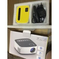 ราคา โปรเจคเตอร์ โปรเจคเตอร์มินิ Mini Projector 1080HD มินิโปรเจ็กเตอร์ เชื่อมต่อโทรศัพท์ได้ พกพาสะดวก ❤️ (20468181594)