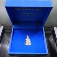 ราคา พระกริ่งนิรันตราย ญสส. เนื้อเงิน วัดบวรนิเวศวิหาร ปี2535 พร้อมกล่องเดิม (42555448329)