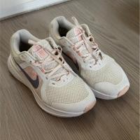 ราคา รองเท้าผ้าใบผู้หญิง รองเท้าวิ่ง NIKE มือสอง สภาพดี เบอร์ 7.5 / 24.5 เซน (27723429176)