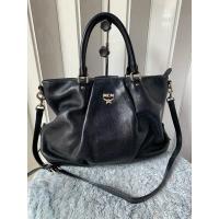 ราคา MCM Shopping bag black leather (24686071559)