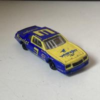 ราคา มือ 2 รถเหล็ก Nascar Racing Champions 1:64 (17475205835)