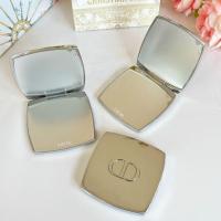 ราคา กระจก Dior Beaute Pocket Mirror Silver (29825946241)
