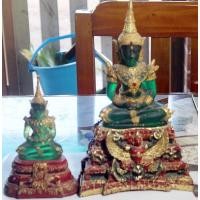 ราคา N760พระบูชาพระแก้วมรกต วัดพระศรีฯ วัดพระแก้ว เนื้อเรซิน จำนวน 2 องค์ เล็ก + ใหญ่ สภาพตามรูปเลยครับ (27542811905)