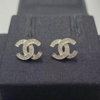 ราคา New!! ต่างหู Chanel earrings Classic 1.3 cm SHW (52252038124)