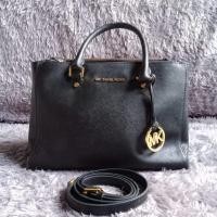 ราคา Michael Kors MK Sutton Preloved/กระเป๋ามือสอง (16549610783)