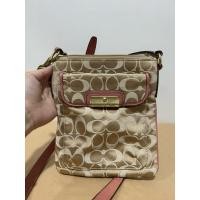 ราคา ครอสบอดี้ Coach มือสอง ของแท้ ขนาด 7 นิ้ว (25604774946)