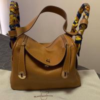 ราคา กระเป๋า หนังแท้ Little bunny มือสอง (4108579020)