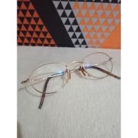 ราคา แว่นวินเทจ Classic Frame มือสอง (48109053664)
