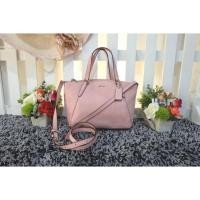 ราคา กระเป๋าทรงพัดหนัง 10” coachแท้100% (2733664996)