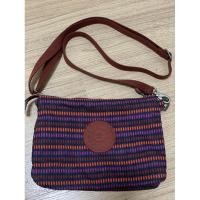 ราคา Kiplingของแท้100% crossbodyได้มีช่อง3ช่อง มือสองสภาพยังดีเลยค่ะส่งต่อราคาดีๆ (28562884013)