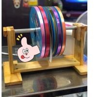 ราคา ที่แขวนริบบิ้น1ชั้นใส่ริบบิ้นม้วนใหญ่ได้ม้วนเล็กได้ (29255040491)