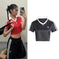 ราคา Adidas เสื้อครอปโปโลคอวี Football Jacquard V-Neck Cropped Polo Shirt ของแท้จากช็อปเกาหลี✔️ Pre-Order (40579526265)