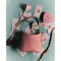ราคา (สีชมพู)Rally Loop Bag (Valentine’s Limited)-กระเป๋าหนังสะพายข้างทรงโฮโบ(แถมฟรี! Bag charm)) (45955817183)