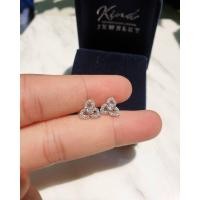 ราคา Kindjewelry ต่างหูดอกไม้มงคลรุ่น ดอกรัก (8428574193)