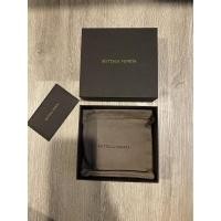 ราคา กล่องกระเป๋าสตางค์ Bottega Veneta ของแท้ (21838478121)