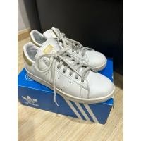 ราคา รองเท้า Adidas Stan Smith ผญ แท้! มือสอง สีขาว/ทอง (27401582295)