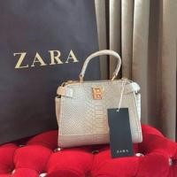 ราคา ZARA MINI CITY BAG WITH DOUBLE CLOSURE กระเป๋าลายหนังงู (174936173)