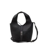 ราคา Payless Chrissie Womens Ciara Sling Bag - Black_16 (53907979432)