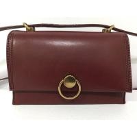 ราคา กระเป๋ามือสอง ของแท้ Charles & Keith หนังแท้ สีแดงเบอกันดี ขนาด 7 1/2 นิ้ว พร้อมส่ง (13268969793)