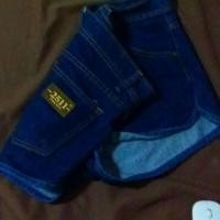 ราคา กางเกงขาสั้น size L ใหม่มาก (18825121)