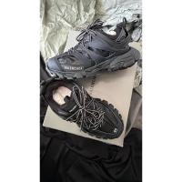 ราคา รองเท้าผู้หญิง Balenciaga รุ่น Track Trainers สีดำ size 37 (54608197738)