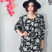 ราคา เชิ้ตวินเทจพื้นดำลายดอก (5313931184)