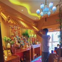 ราคา ♞กระเบื้องชายคาประตูโบราณสีทอง ตกแต่งผนังลานในร่มและกลางแจ้ง ห้องโถงและวัดพุทธ กระเบื้องเรซินแบบบูร. (45103852270)