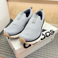 ราคา รองเท้าลำลอง adidas cloudfoam go lounger สีเทา ไซส์ 10.5uk 11us มือสอง ใส่ไปครั้งเดียว สภาพใหม่มาก (27567641809)