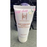 ราคา HERRISMA SILKY SUNSCREEN SPF50+++ (15273646782)