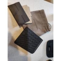ราคา Bottega Money Clip มือสอง สภาพตามรูป ( sold) (21371472866)