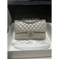 ราคา Chanel Classic10” Goatskin Gold Double Flap bag (20992868867)