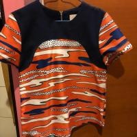 ราคา Used⭐️ เสื้อแขนสั้น Something boudoir (1816481720)