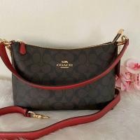 ราคา COACH LEWIS SHOULDER BAG IN SIGNATURE CANVAS (4416097346)