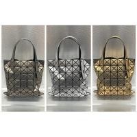 ราคา ♞BaoBao 7x7 platinum coffret ของใหม่ แท้100% XXFF (26084934332)