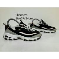 ราคา Skechers D'lites รองเท้ามือสองของแท้ (1593765025)