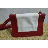 ราคา กระเป๋าสะพายCK CHARLES&KEITH สีแดง งานหนัง ขนาด9*7" ของแท้100% ใบนี้ไม่มีลิ้นแบรนด์ แถมจัดส่งฟรีค่ะ (17142360660)
