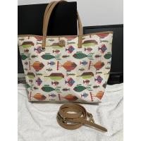 ราคา กระเป๋าสะพายไหล่ ถือ Tory Burch รุ่นลิมิเตด สินค้าแบรนด์เนมแท้มือสอง สภาพดีพร้อมใช้งาน (10889178974)