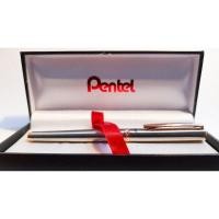 ราคา ปากกาลูกลื่น pentel B810 ด้านสีเงิน แถบสีชมพู rosegold (5479158064)