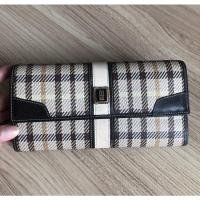 ราคา กระเป๋าสตางค์ใบยาว DAKS LONDON มือสองของแท้% สภาพดี (21169647826)