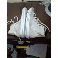 ราคา รองเท้าผ้าใบหุ้มข้อสีขาวมือสอง (42472987495)