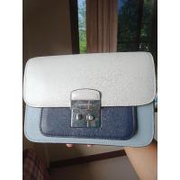 ราคา กระเป๋าสะพายข้างหนังแท้ % แบรนด์เนมแท้ MK Michael Kors ไซส์ 8.5 นิ้ว สูง 6 นิ้ว สภาพใหม่และสวยมาก อะไหล่เงิน (15975992672)