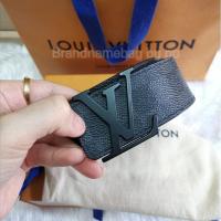 ราคา Used​ like​ New​ LV​ BELT​ 90/36​ ปี​ 2018 อุปกรณ์​ : กล่อง​ ถุงผ้า​ การ์ด​ และถุงกระดาษ (4980042080)