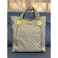 ราคา พร้อมส่ง**กระเป๋าถือผ้า Gucci แท้มือสอง (28752297030)
