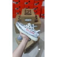ราคา Adidas Yeezy 350 V.2 "Zebra" ของแท้! (3756340471)
